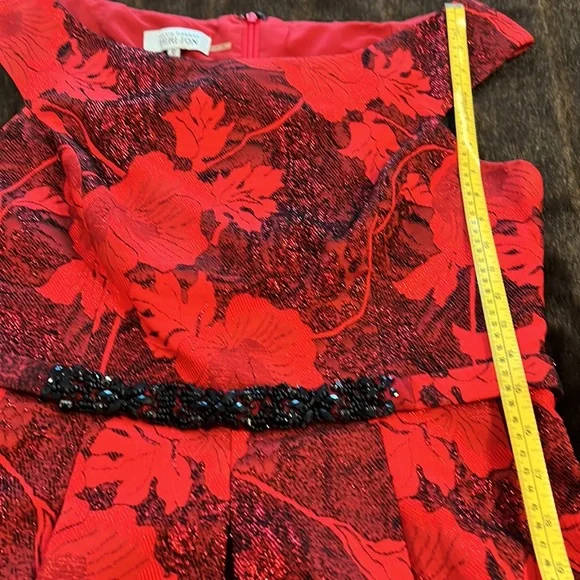 HP 🥰 Teri Jon by Rickie Freeman fit and flare cocktail dress. Worn x1 EUC - Picture 12 of 17